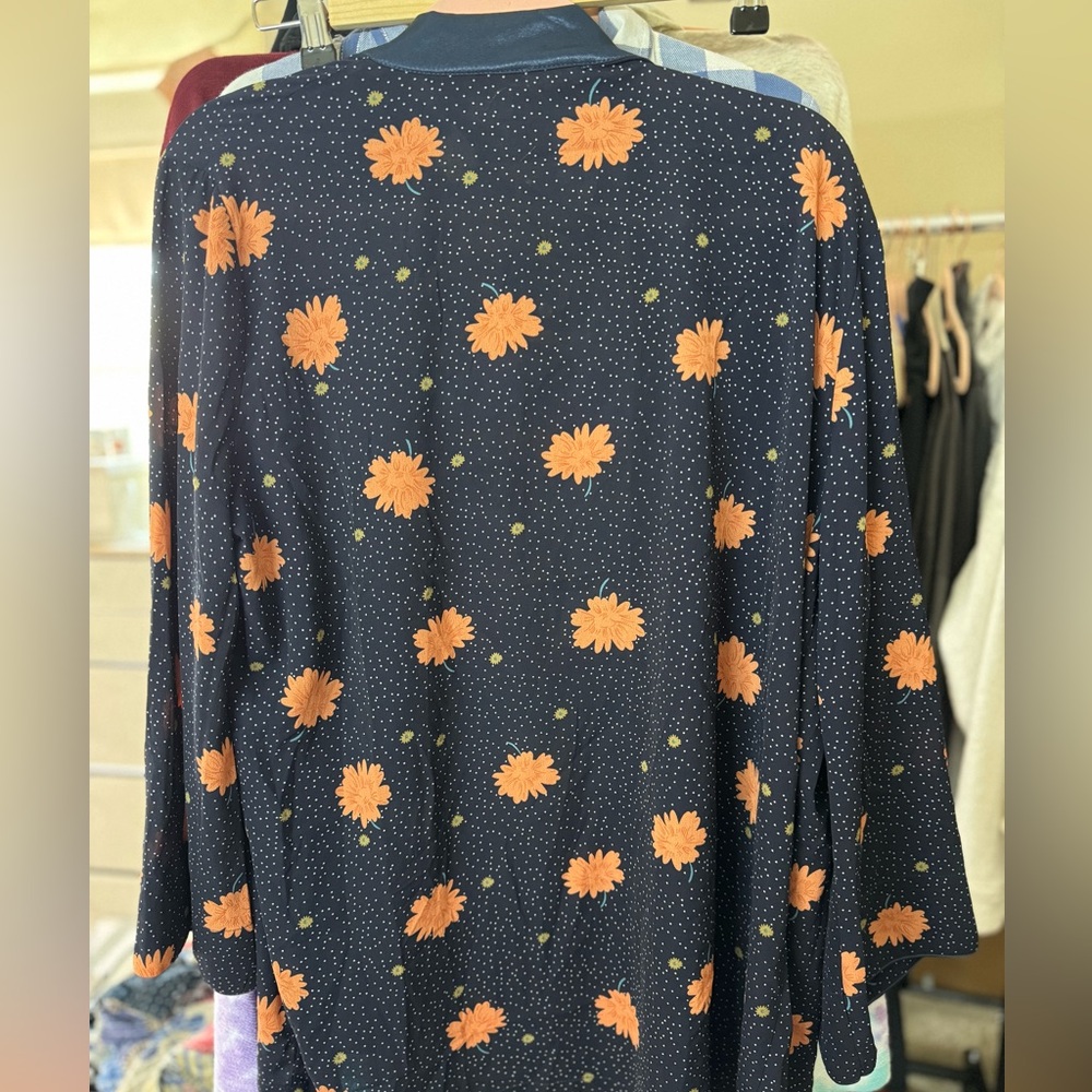 POL Floral “Kimono” with Orange Flowers oversized NEW boutique - Picture 5 of 5